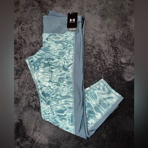 NWT UNDER ARMOUR Women's Leggings Size: XL
